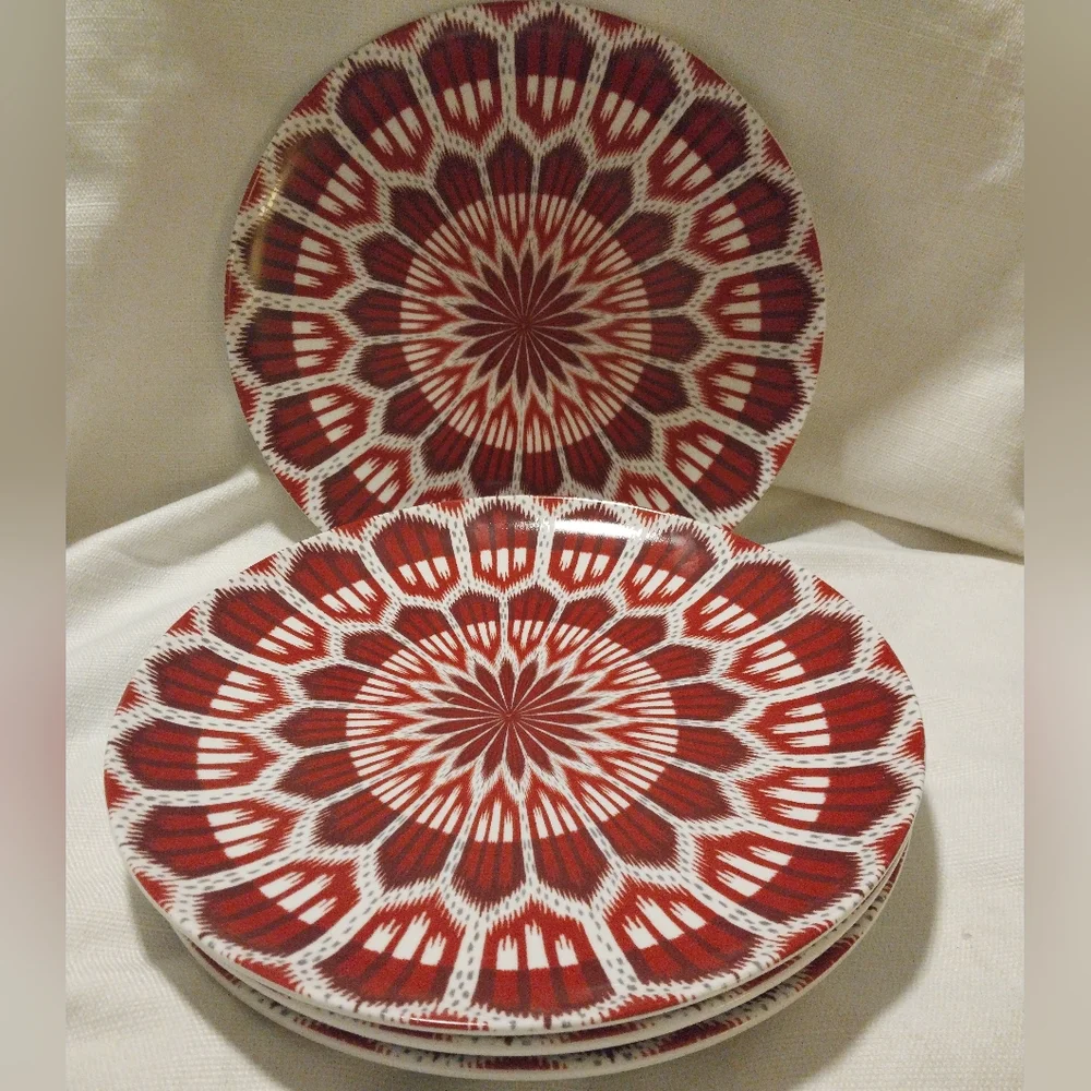 Williams Sonoma Schumacher Red & White Ikate Mandala Design Dinner Plates